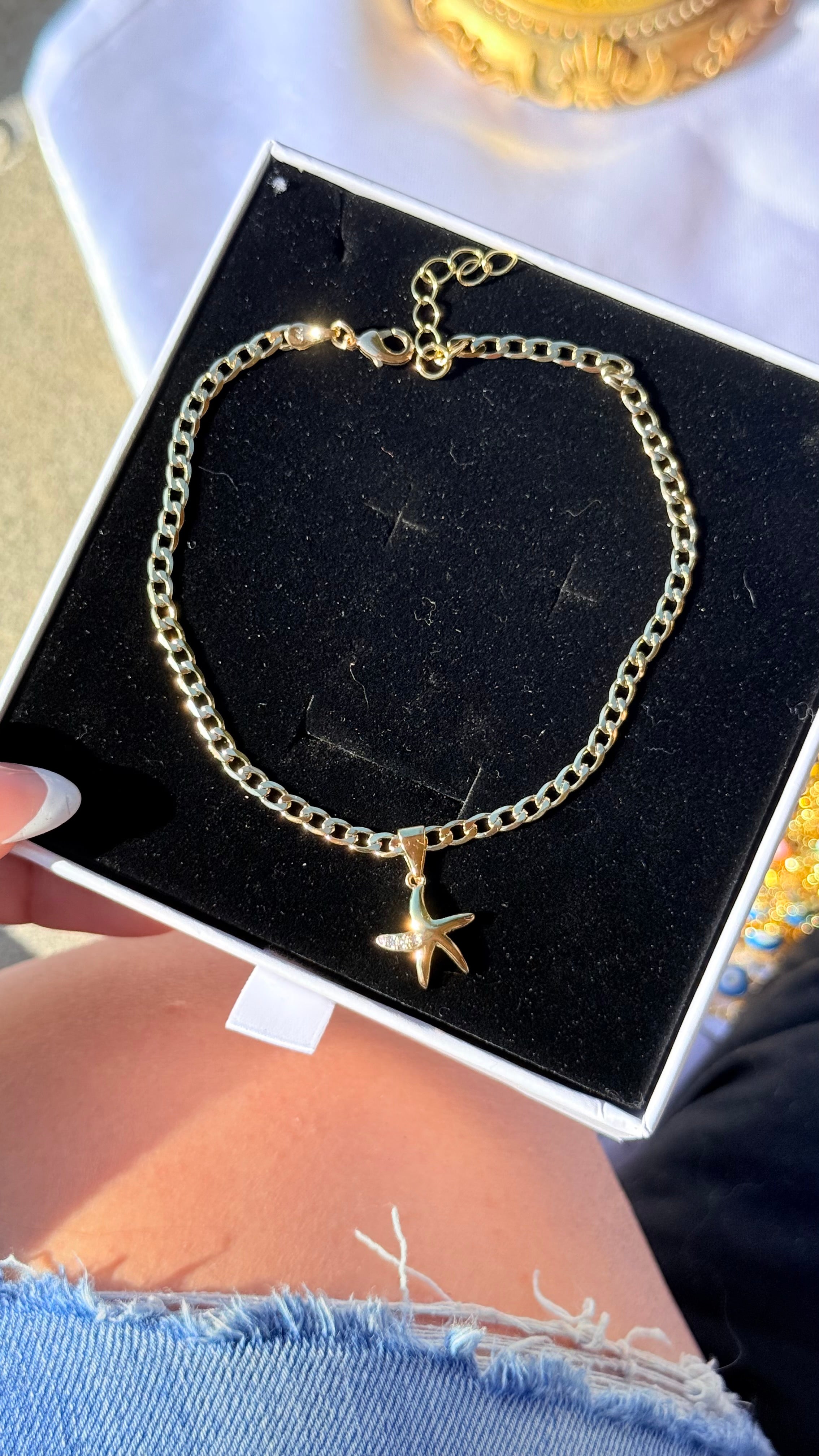 Gold Starfish Anklet