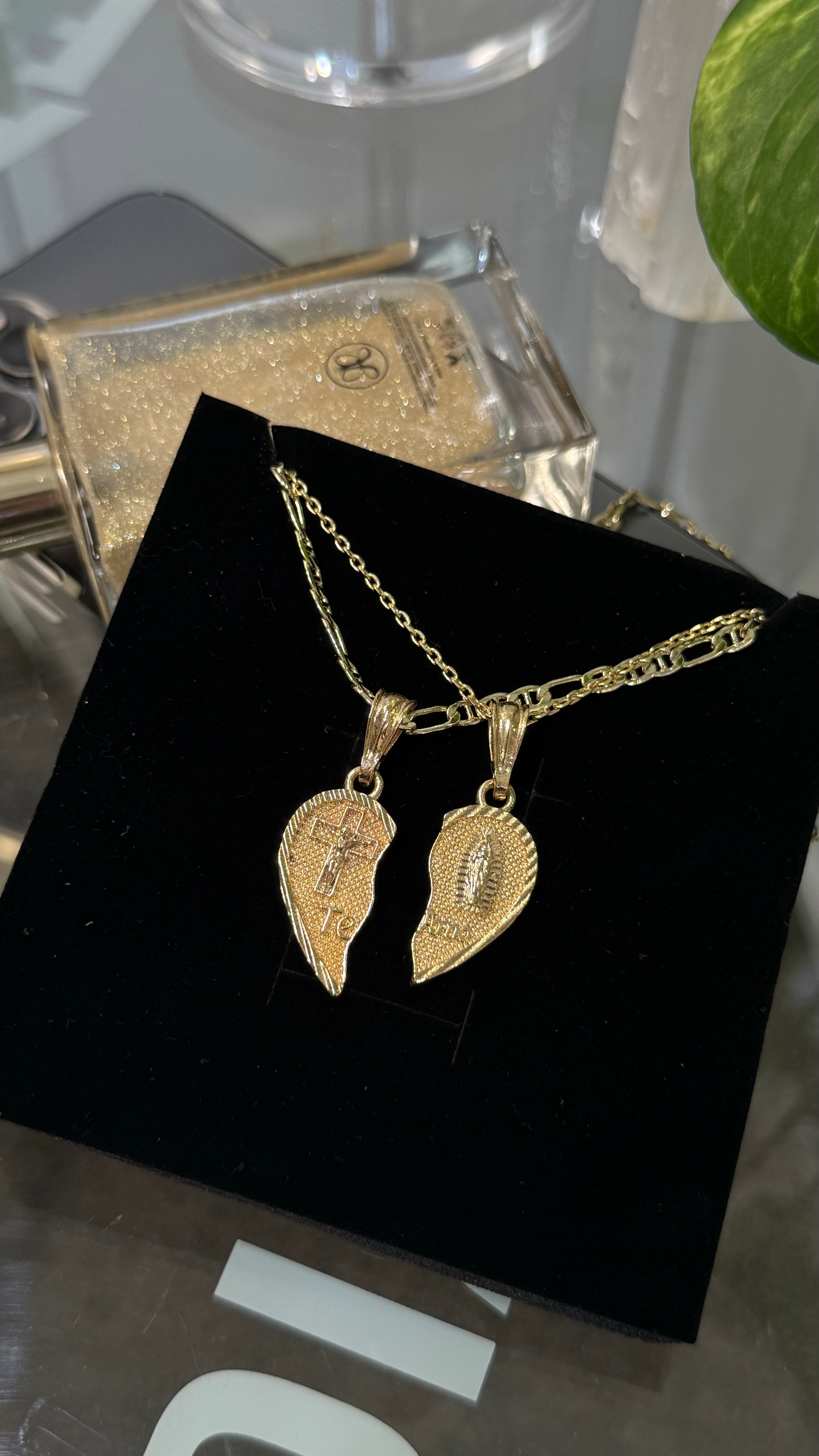 Pareja Inicial Corazón Collares