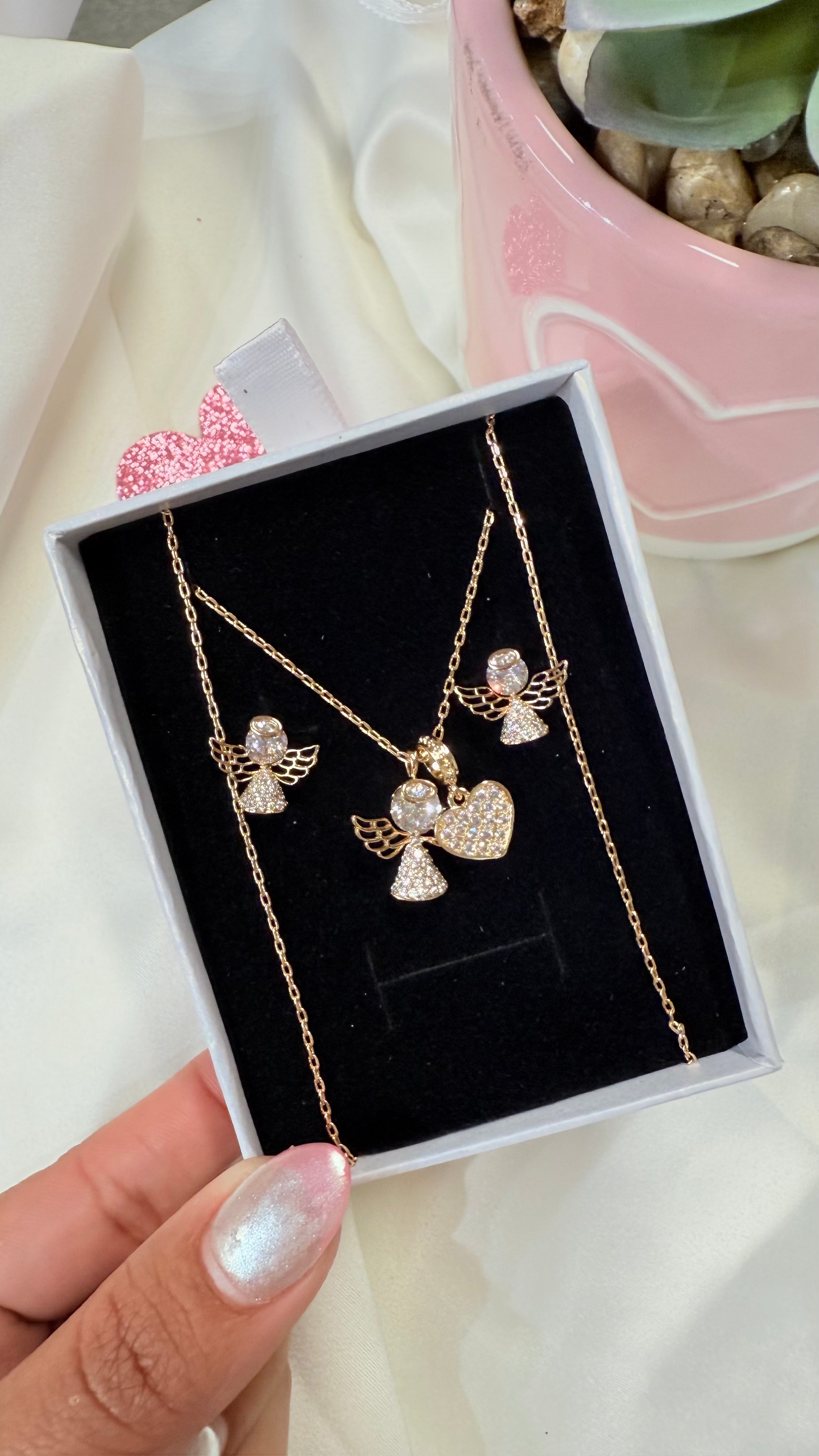 Angelic Necklace Set