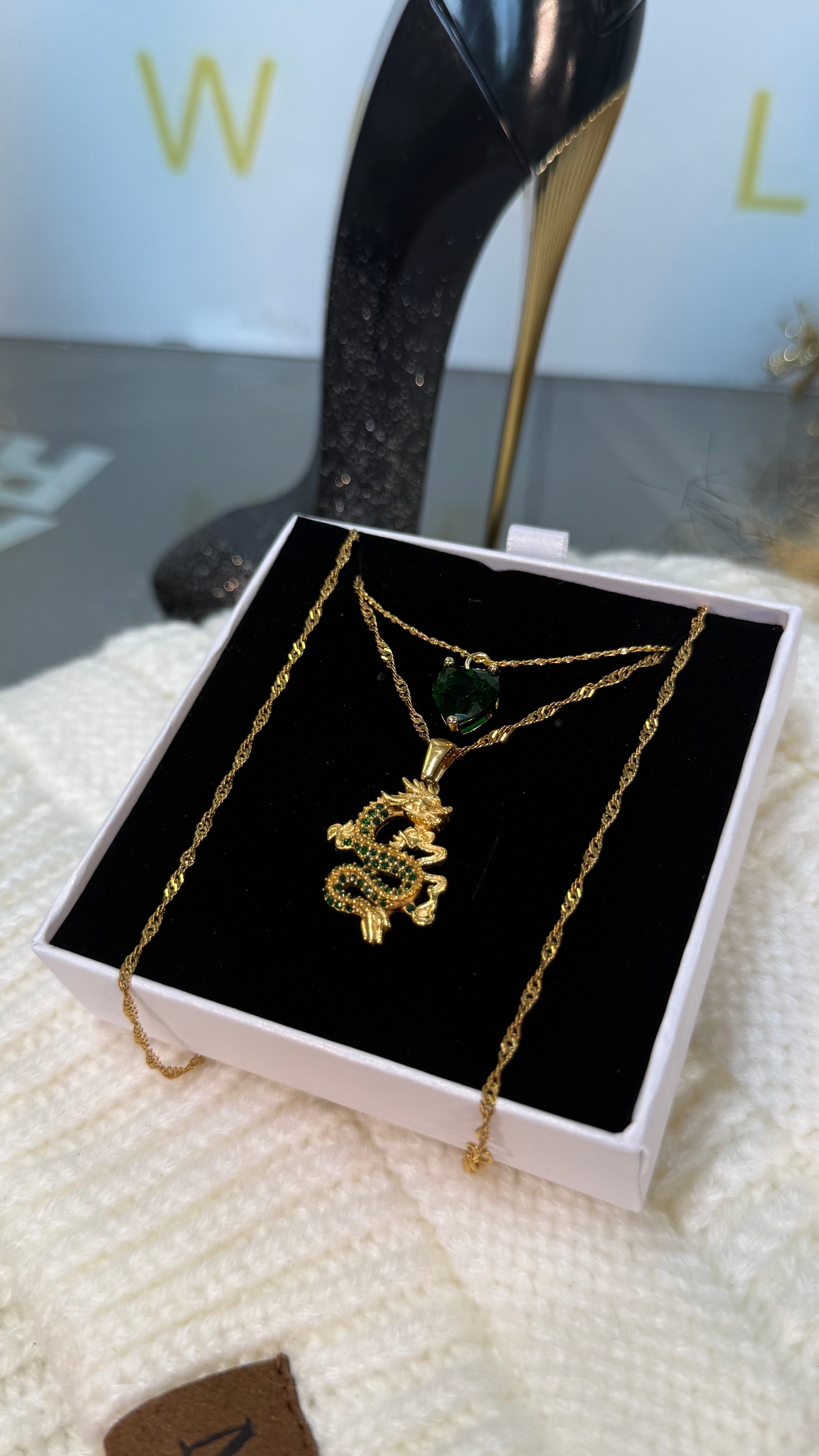 Green Dragon Necklace Set