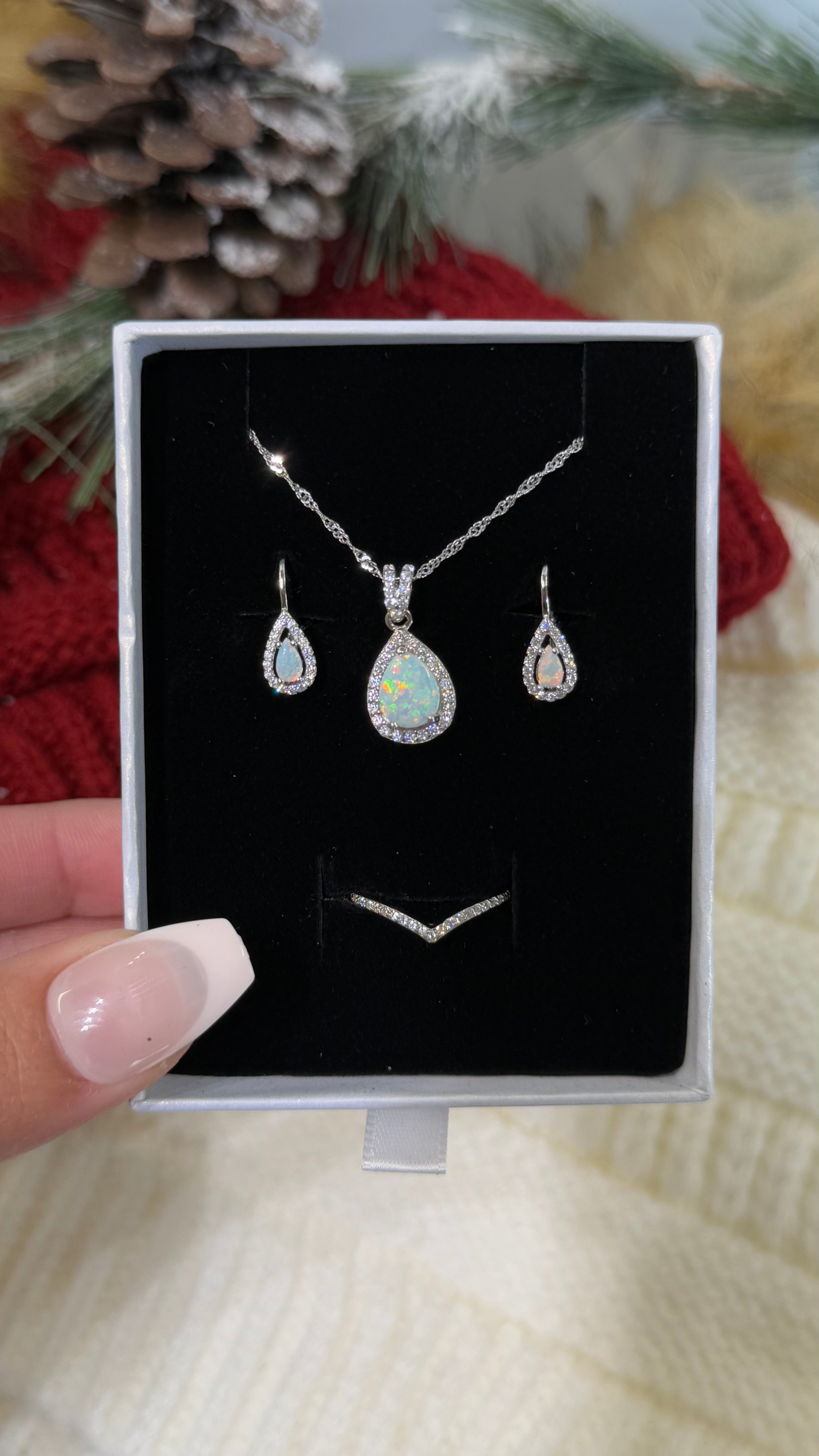 Pear Shaped Opal Necklace Set