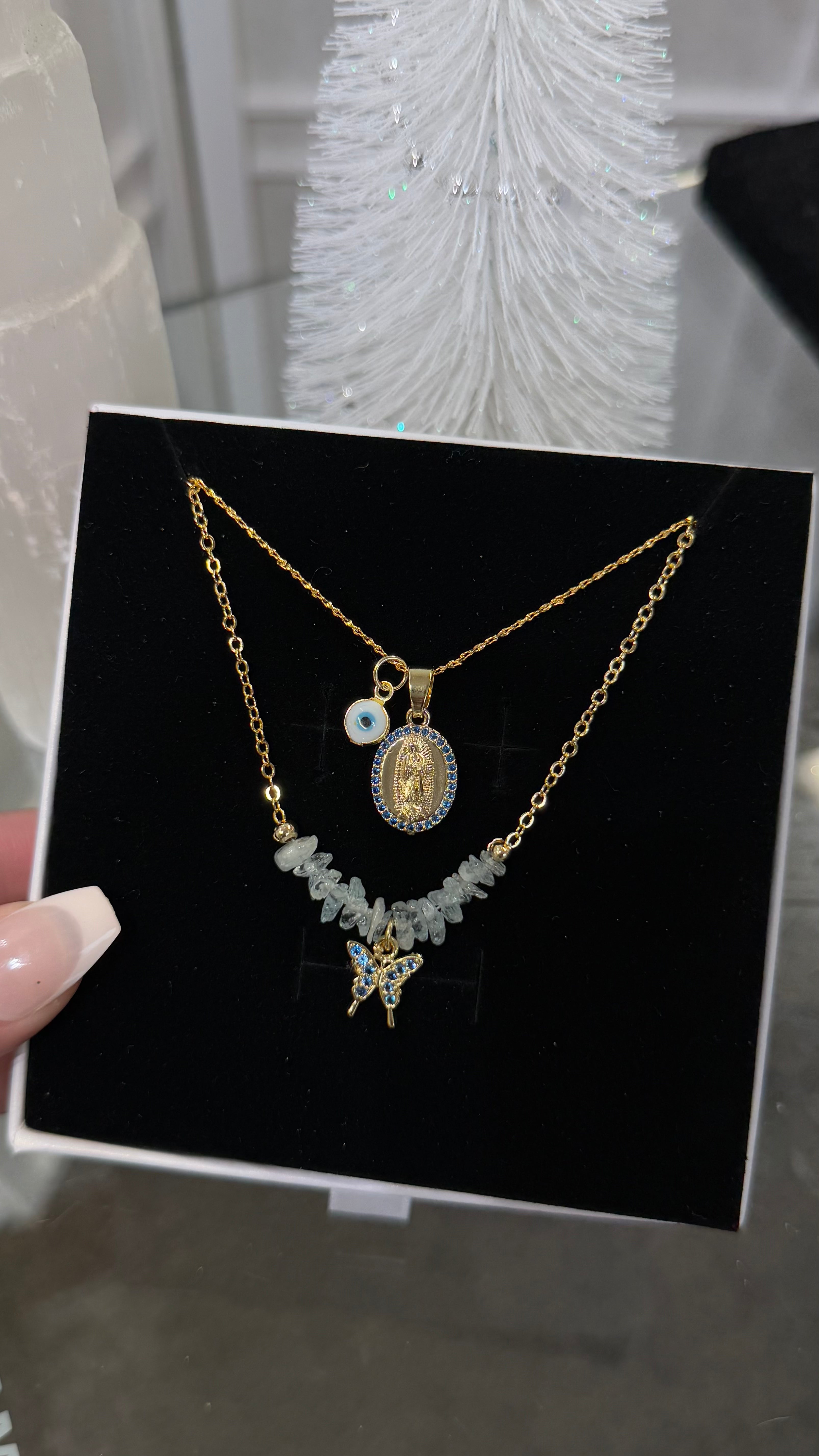 Frozen Aquamarine Mary Necklace Set