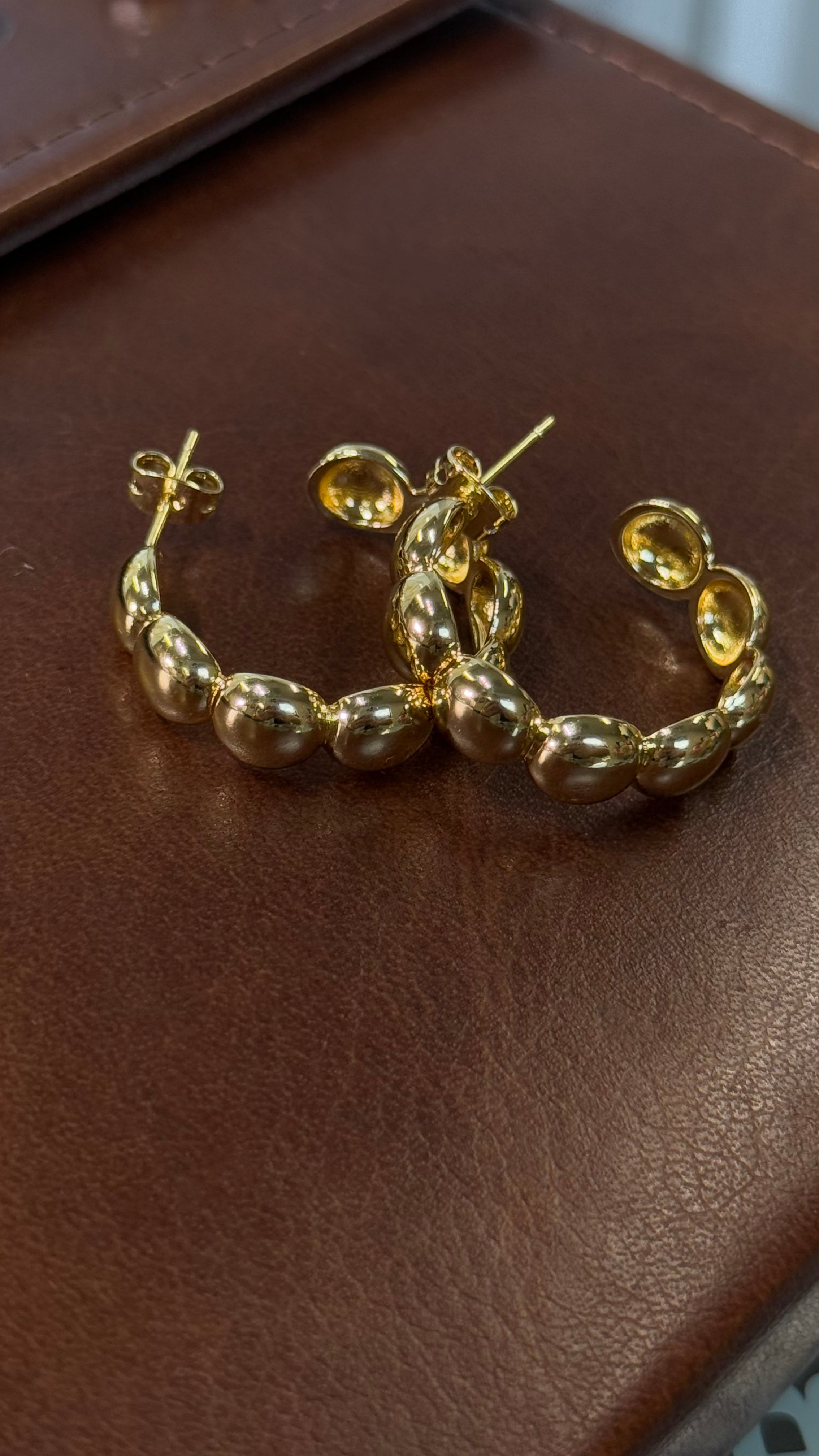 Bubbly Champagne Hoop Earrings