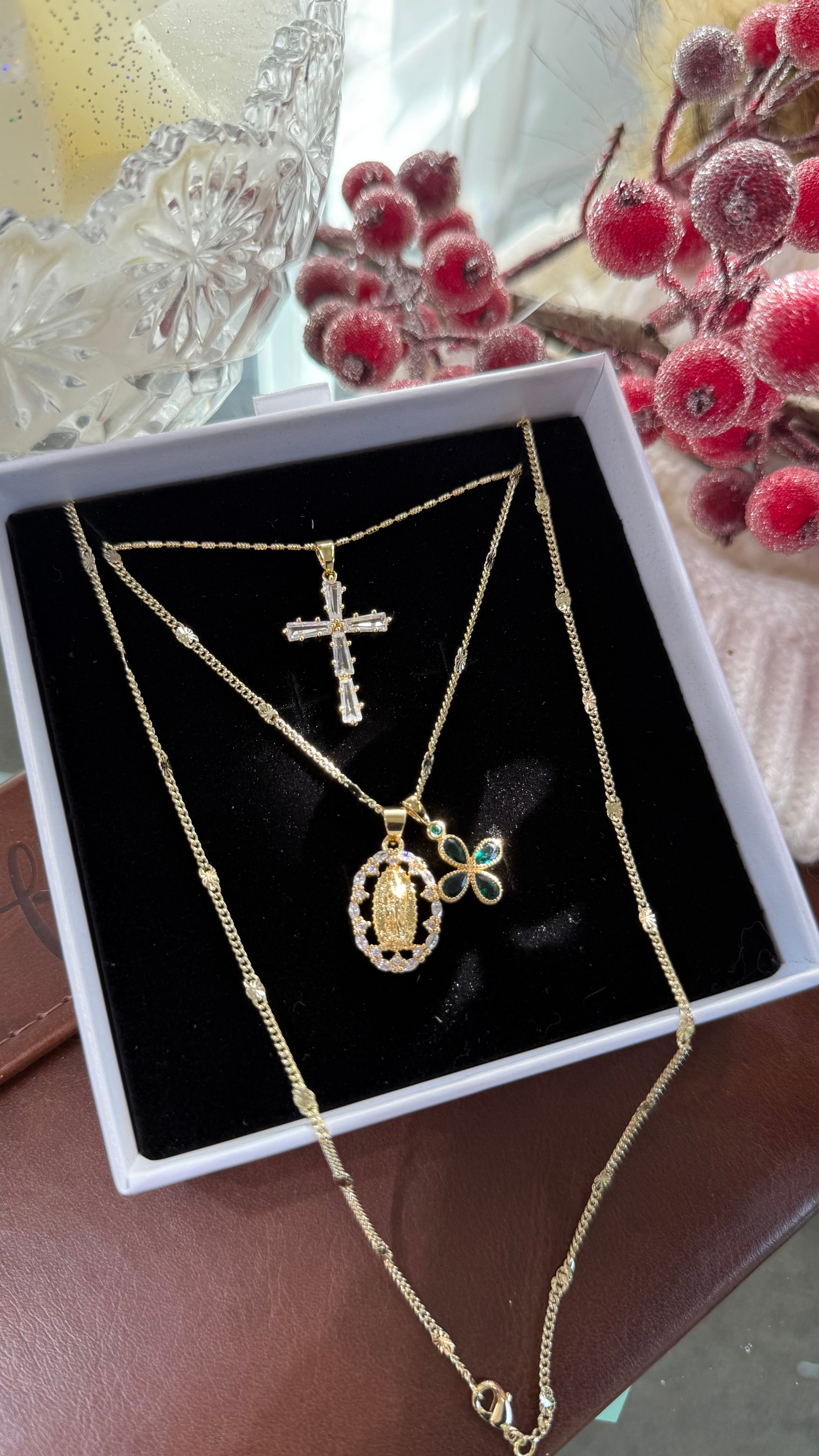 Lucky Faith Necklace Set