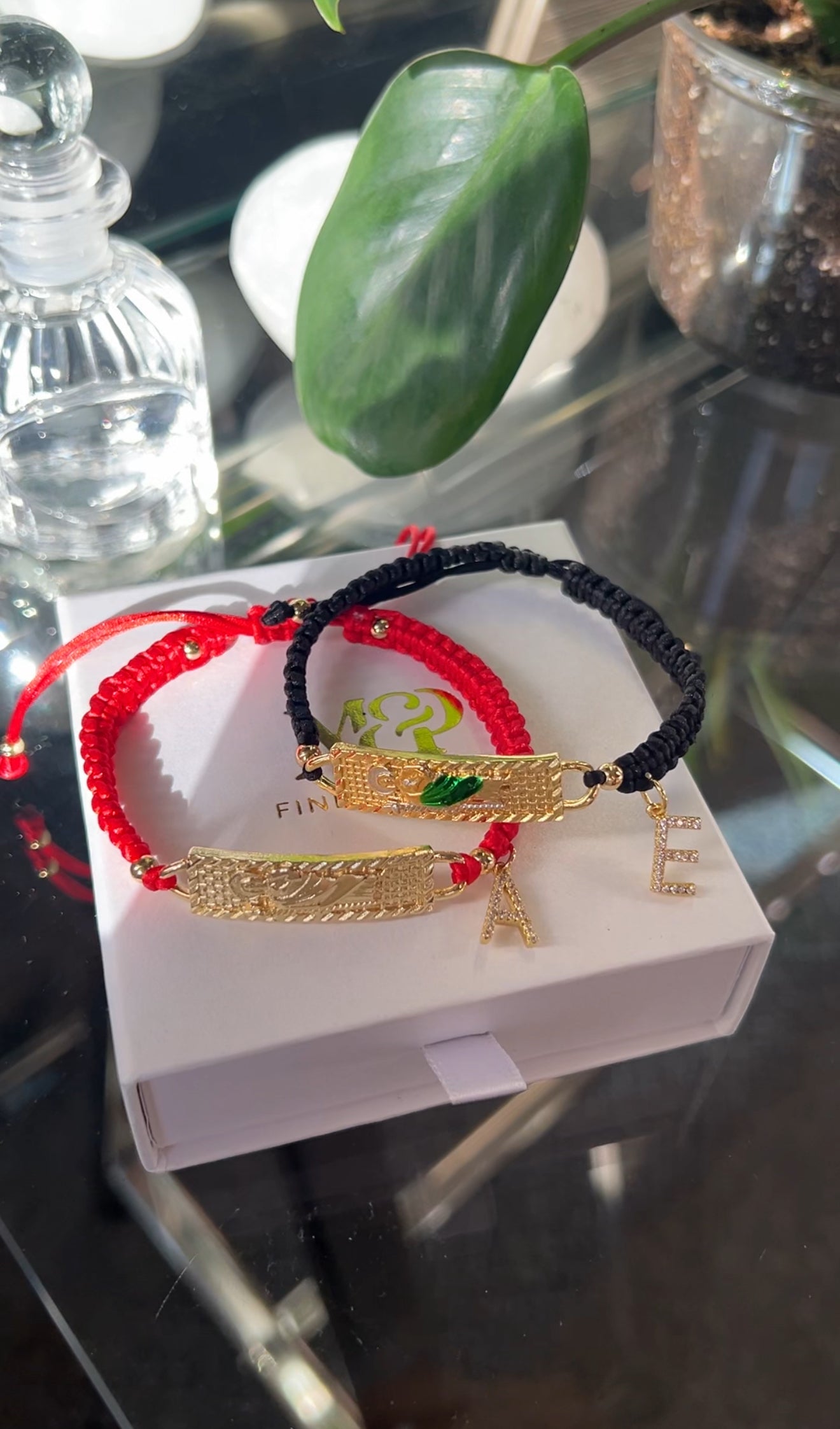 San Judas Tadeo Pulsera de Bendiciones (Red)