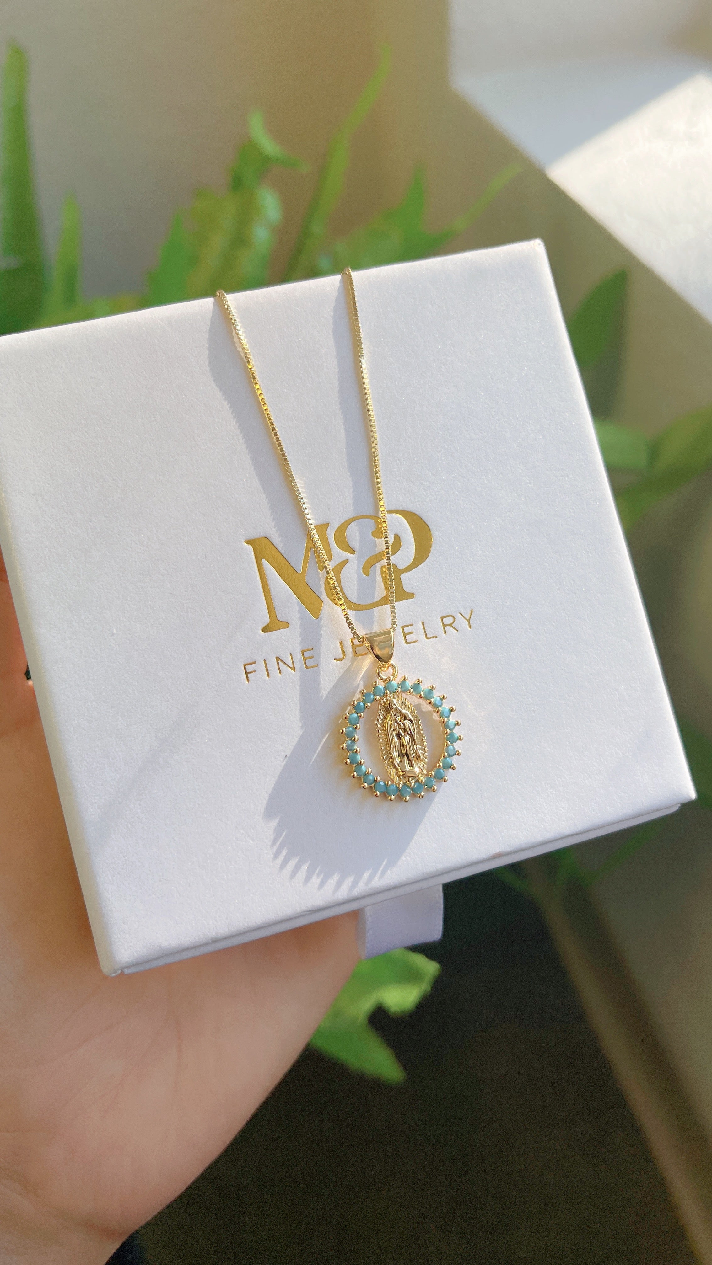 BV Mary Circle Necklace