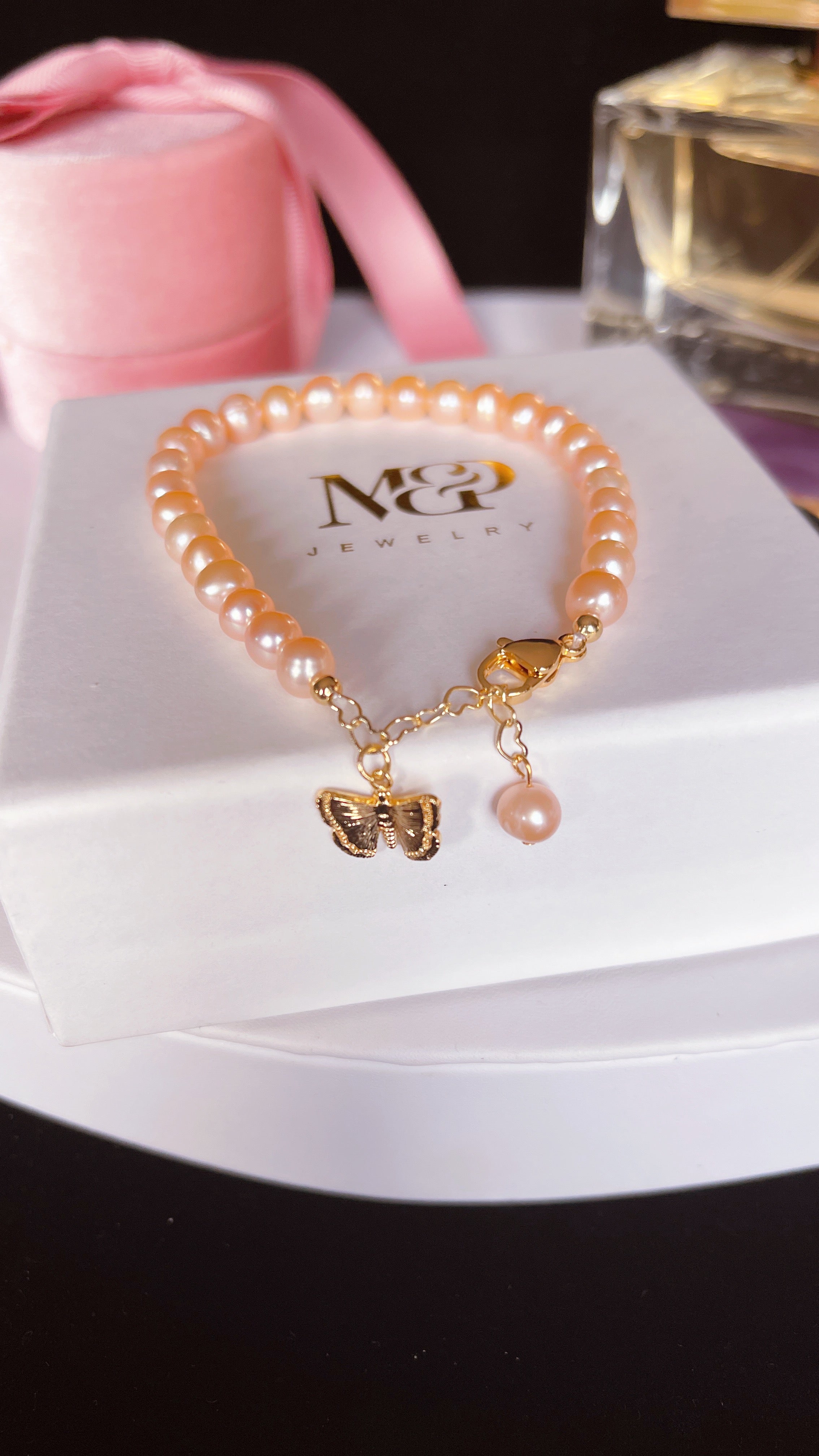 Sunset Peach Pearl Bracelet