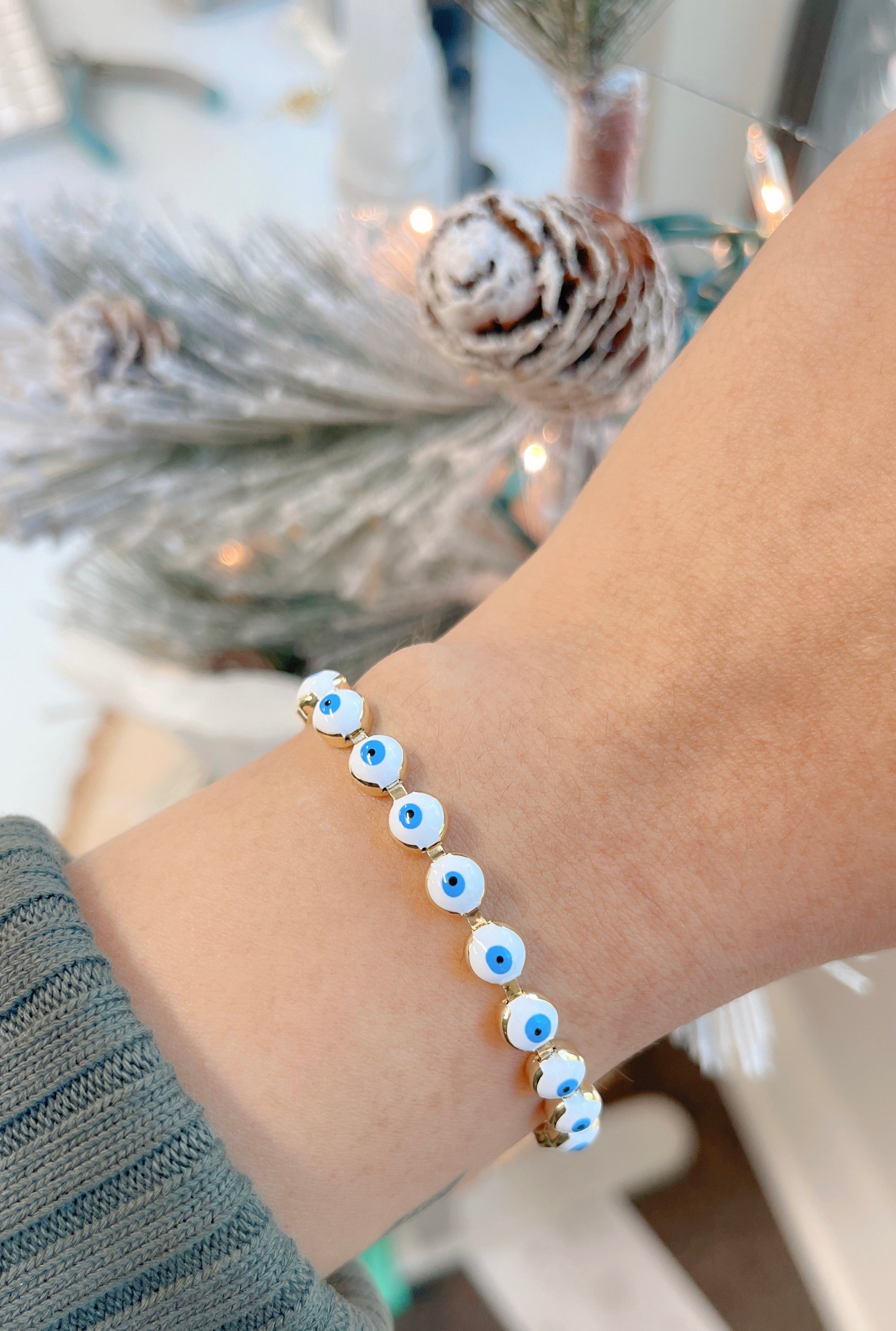 Pulsera mal de ojo blanca